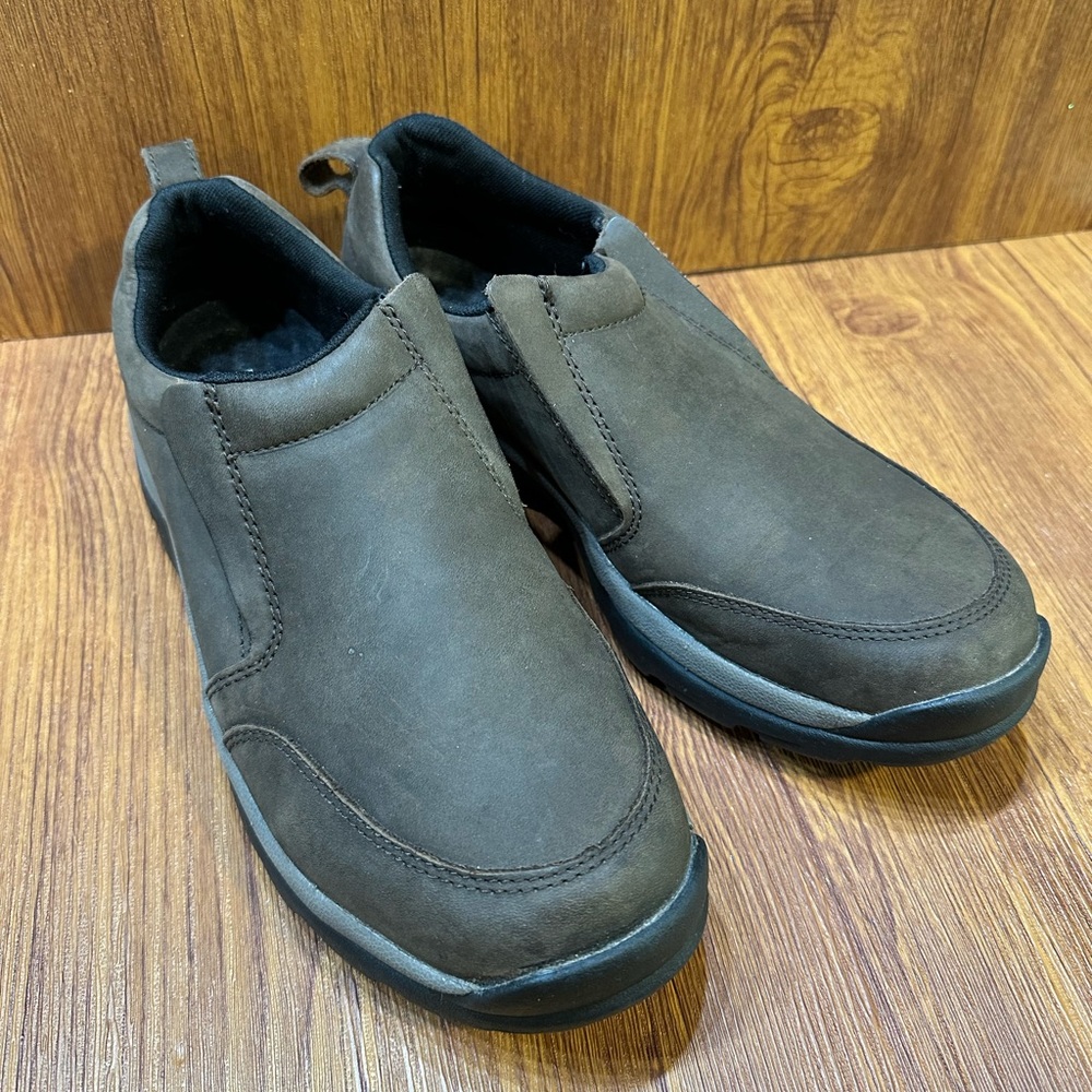 Duluth Trading Company 56203 Mens Size 10.5 W Brown Leather Mocs Slip Resistant